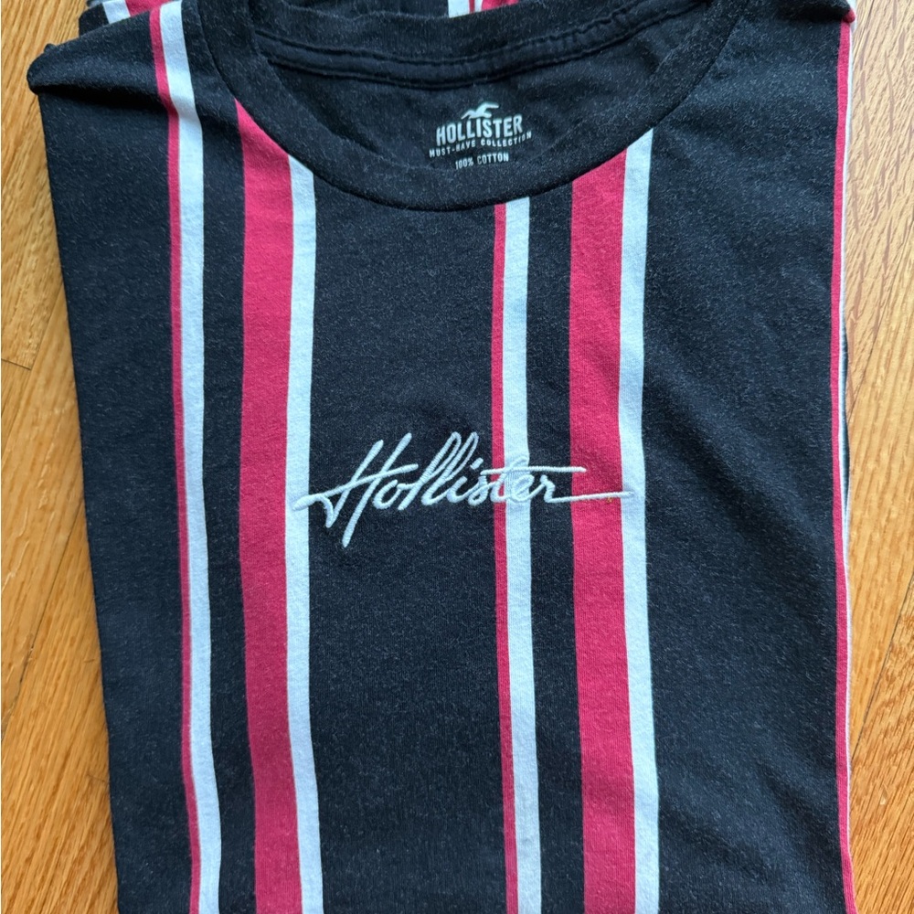Hollister Black and Red Striped T-Shirt 46 Chest L